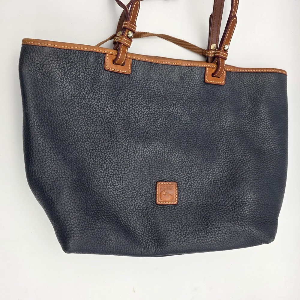 Dooney & Bourke Pebbled Navy Tote Bag Brown Handles Red Interior - Picture 4 of 11